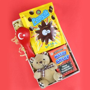 Ayıcık Anahtarlık & Popçik Çikolata & Türk Bayraklı Balon & Haydi Anlat Kart Oyunu Hediye Seti