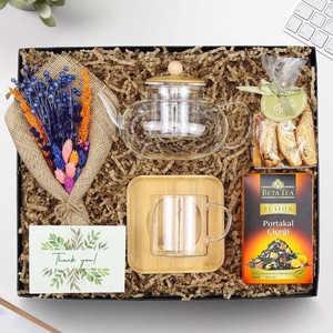 600 Ml Borosilikat Cam Demlik & Cam Fincan & Beta Tea Portakal Çiçeği Bitki Çayı & Bademli Kurabiye & Kurutulmuş Çiçek Buketi He