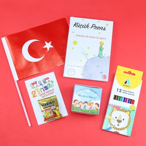 Adel 12\'li Boya Kalemi & Çocuk Dikim Kiti & Mini Haribo Altın Ayıcık & Türk Bayrağı & Küçük Prens Kitabı Hediye Seti